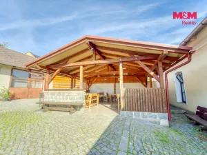 Prodej obchodního prostoru, Hradec Králové - Svinary, Podhůrská, 633 m2