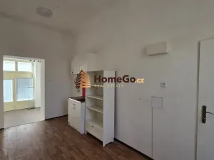 Pronájem obchodního prostoru, Praha - Vršovice, Žitomírská, 34 m2