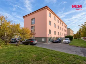 Pronájem bytu 1+1, Pardubice - Bílé Předměstí, Na Okrouhlíku, 28 m2