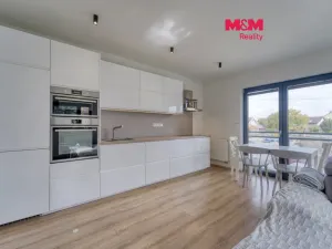 Prodej bytu 3+kk, Nýřany, Benešova třída, 71 m2