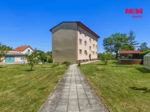 Prodej bytu 3+1, Slavětín, Nádražní, 64 m2