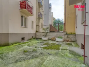 Prodej skladu, Praha, Jugoslávských partyzánů, 16 m2