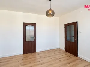 Pronájem bytu 2+1, Louny, 28. října, 56 m2