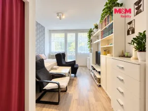 Prodej bytu 2+1, Čelákovice, náměstí 5. května, 57 m2
