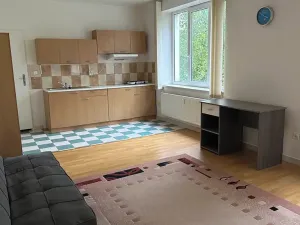 Pronájem bytu 1+kk, Průhonice, U Křížku, 35 m2