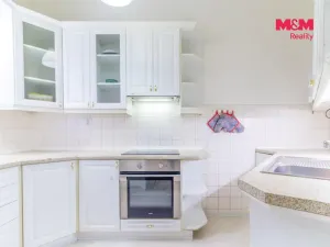 Pronájem bytu 2+1, Praha - Dejvice, Svatovítská, 60 m2