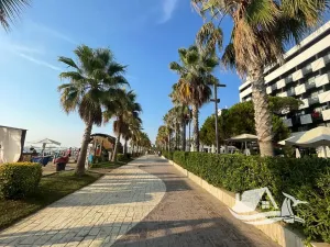 Prodej bytu 1+kk, Golem, Albánie, Mali i Robit, 38 m2