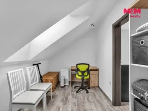 Prodej rodinného domu, Podhradí - Čejkovice, 225 m2