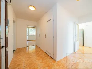 Prodej bytu 4+1, Praha - Újezd nad Lesy, Žherská, 81 m2
