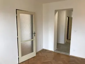 Pronájem bytu 2+1, Praha - Modřany, Ke zvonici, 56 m2