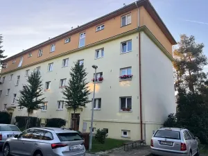 Pronájem bytu 2+1, Praha - Modřany, Ke zvonici, 56 m2