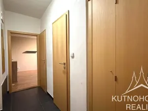 Pronájem bytu 2+1, Praha - Žižkov, Spojovací, 49 m2