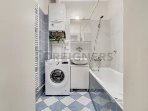 Prodej bytu 2+kk, Praha, 5. května, 51 m2