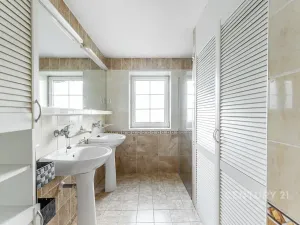 Prodej rodinného domu, Hradištko, V Klících, 240 m2