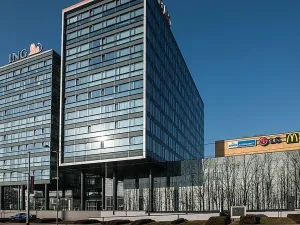 Pronájem kanceláře, Praha - Libeň, Českomoravská, 640 m2