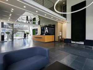 Pronájem kanceláře, Praha - Jinonice, Radlická, 1000 m2