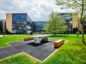 Pronájem kanceláře, Praha - Jinonice, Radlická, 1500 m2