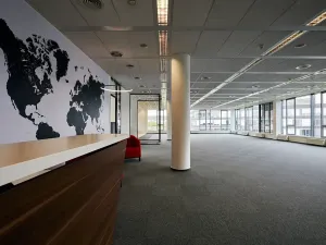 Pronájem kanceláře, Praha - Jinonice, Radlická, 1500 m2