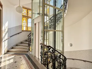 Pronájem bytu 3+1, Praha, Masarykovo nábřeží, 106 m2