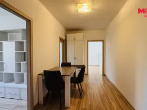 Pronájem bytu 4+1, České Budějovice - České Budějovice 2, M. Chlajna, 82 m2