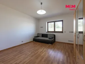 Prodej rodinného domu, Neustupov, 450 m2