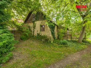Prodej obchodního prostoru, Buštěhrad, Náměstí, 226 m2