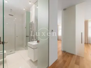 Pronájem bytu 5+kk, Praha - Vinohrady, Laubova, 184 m2