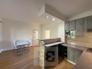 Pronájem bytu 2+1, Vodochody, U Studánky, 74 m2