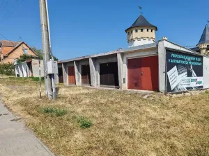 Dražba ubytování, Znojmo, Suchohrdelská, 2500 m2