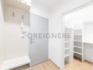 Pronájem bytu 1+kk, Brno, Spolková, 28 m2