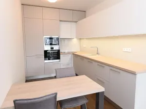 Pronájem bytu 2+kk, Praha - Jinonice, Pod stolovou horou, 54 m2