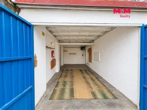 Pronájem garáže, Pardubice, Hrabalova, 19 m2