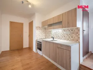 Prodej rodinného domu, Smečno, nám. T. G. Masaryka, 116 m2