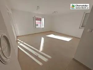 Prodej bytu 3+kk, Novi Vinodolski, Chorvatsko, 65 m2