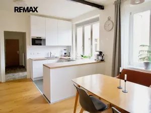 Pronájem bytu 2+kk, Praha - Strašnice, Kralická, 63 m2