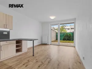 Pronájem bytu 2+kk, Plzeň, K Lutové, 55 m2