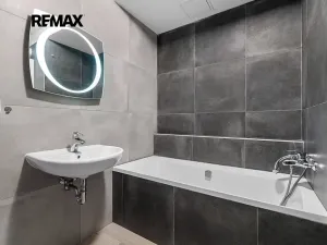 Pronájem bytu 2+kk, Plzeň, K Lutové, 55 m2