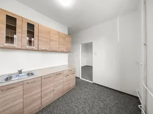 Prodej bytu 2+1, Plzeň, Blatenská, 55 m2