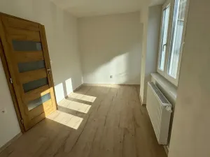 Prodej bytu 4+kk, Moravské Budějovice, Komenského sady, 89 m2