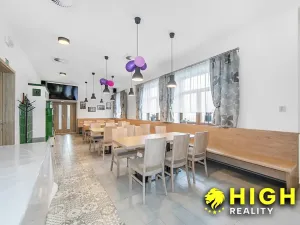 Prodej ubytování, Dobřany, Lipová, 820 m2