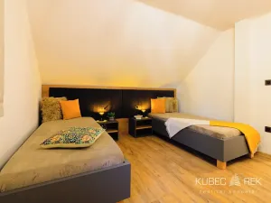 Prodej rodinného domu, Horní Planá, 82 m2