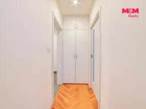 Prodej bytu 3+1, Mariánské Lázně - Úšovice, Mánesova, 63 m2