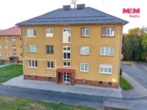 Prodej bytu 3+1, Nýrsko, Klatovská, 88 m2