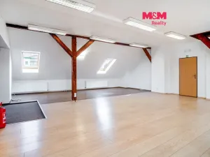 Pronájem kanceláře, Česká Lípa, Hrnčířská, 104 m2