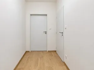 Pronájem bytu 2+kk, Holasice, Brněnská, 35 m2