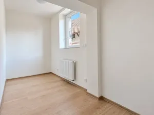 Pronájem bytu 2+kk, Holasice, Brněnská, 35 m2