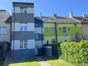 Pronájem bytu 1+kk, Pardubice, Na Okrouhlíku, 29 m2