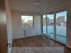 Pronájem bytu 2+kk, Praha - Modřany, 60 m2