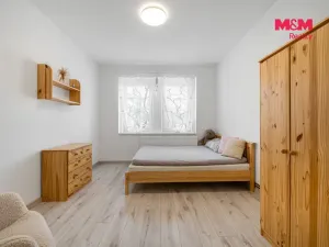 Prodej bytu 3+1, Dalovice - Všeborovice, Dolní, 76 m2