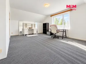 Pronájem bytu 2+1, Makotřasy, 67 m2